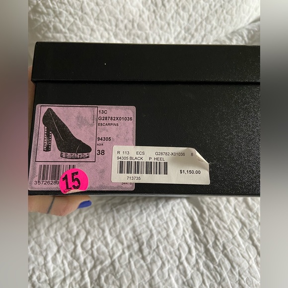 CHANEL Shoe Box - Picture 4 of 5